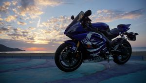 Preview wallpaper yamaha, motorcycle, bike, blue, twilight, moto