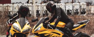 Preview wallpaper yamaha, motorcycles, bikes, yellow, motorcyclists