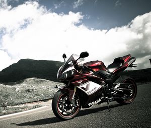 Preview wallpaper yamaha r1, motorcycle, sportbike