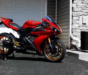 Preview wallpaper yamaha, r1, red, sportbike
