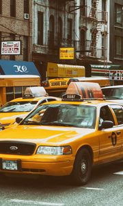 Preview wallpaper yellow traffic, nyc, taxi, street