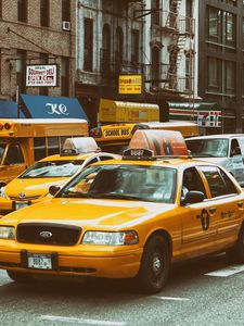 Preview wallpaper yellow traffic, nyc, taxi, street