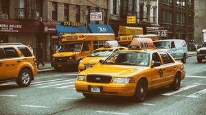 Preview wallpaper yellow traffic, nyc, taxi, street