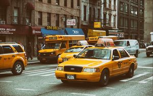 Preview wallpaper yellow traffic, nyc, taxi, street