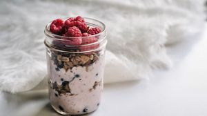 Preview wallpaper yoghurt, raspberries, nuts