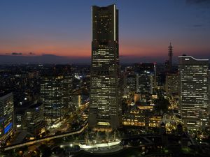 Preview wallpaper yokohama landmark tower, skyscraper, buildings, japan, city, night