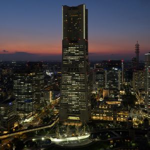 Preview wallpaper yokohama landmark tower, skyscraper, buildings, japan, city, night