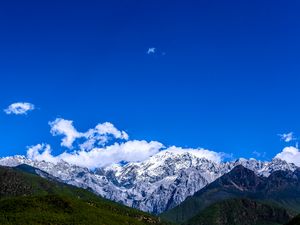 Preview wallpaper yunnan, jade dragon snow mountain, mountain