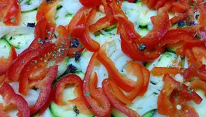 Preview wallpaper zucchini, pepper, sliced, vegetables