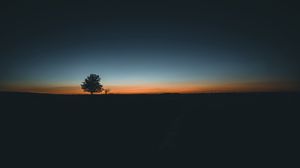 Featured image of post Minimalist Desktop Wallpaper Hd 4K - Your desktop is one of the places where you show your love for minimalism through your wallpaper.
